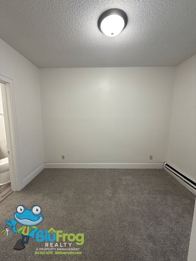 Foto del edificio - 402 2nd Ave NW