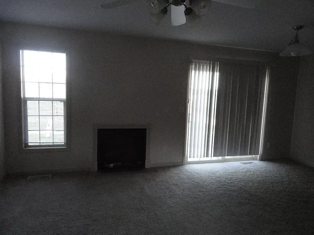 Building Photo - 3441 Stoneway Ct