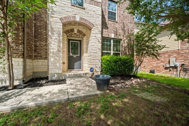 Foto del edificio - Immaculate Home in the Coveted Fairway Rid...