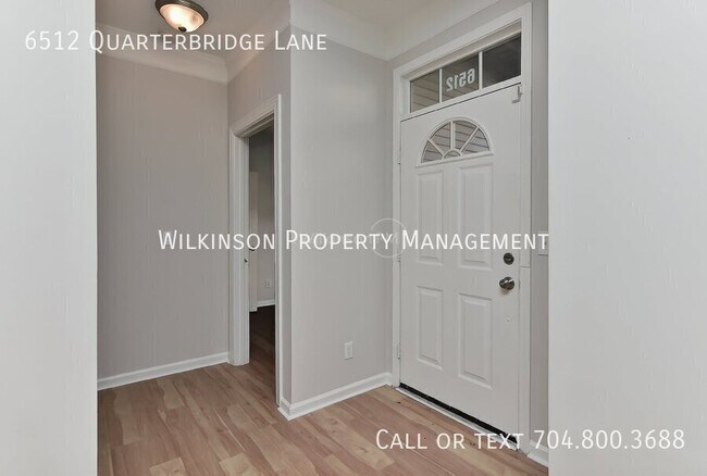 Foto del edificio - 6512 Quarterbridge Ln