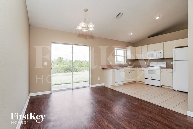 Foto del edificio - 3806 18th St SW