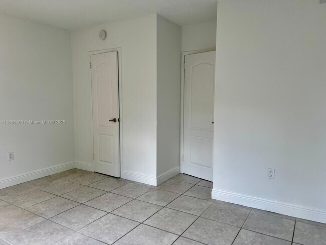 Building Photo - 4810 NW 79th Ave