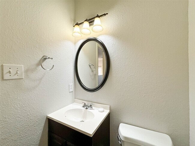 Building Photo - 6023 Indian Creek