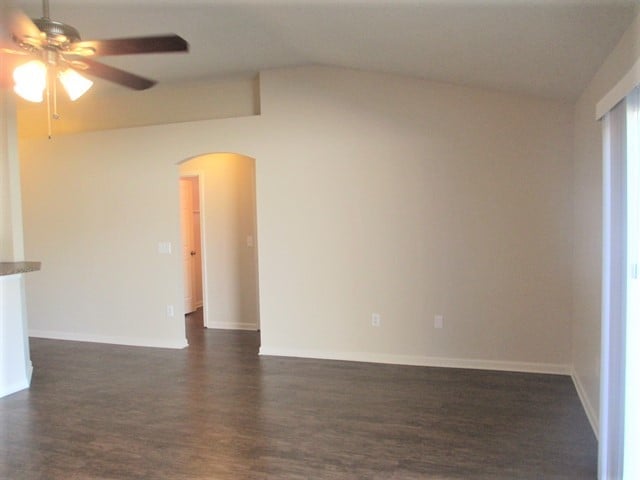 Building Photo - 2643 Creek Ridge Dr