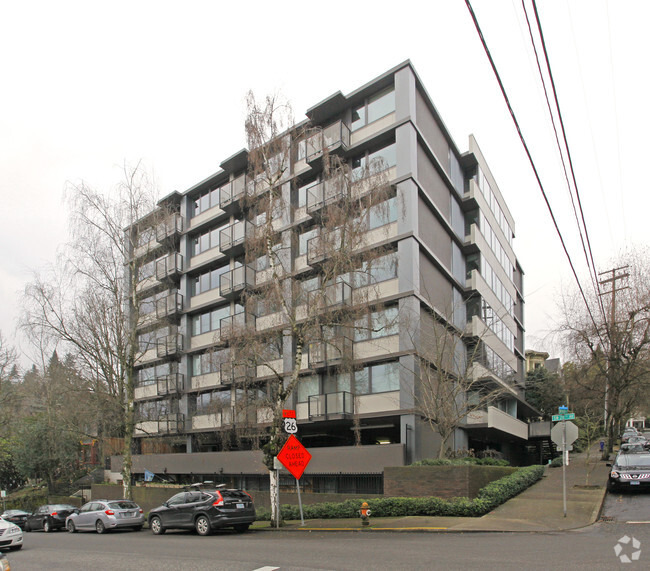 Primary Photo - Four Seasons Condominiums