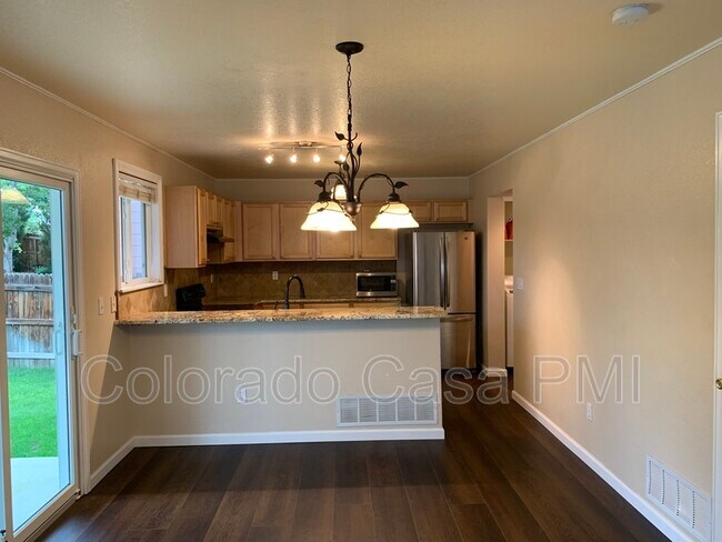 Foto del edificio - 5344 Arroyo St