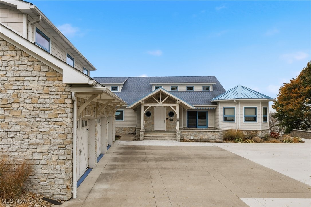 28838 Lake Rd Bay Village, OH 44140 – photo 4