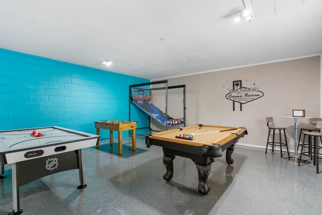 Foto del edificio - 8425 Flagstone Dr