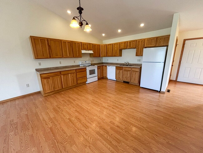 Foto del edificio - 5562 165th St E