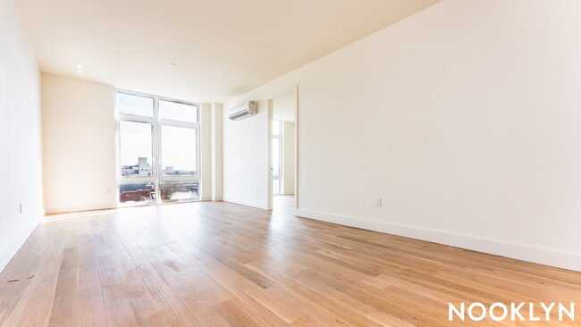 Foto del edificio - 169 Johnson Ave
