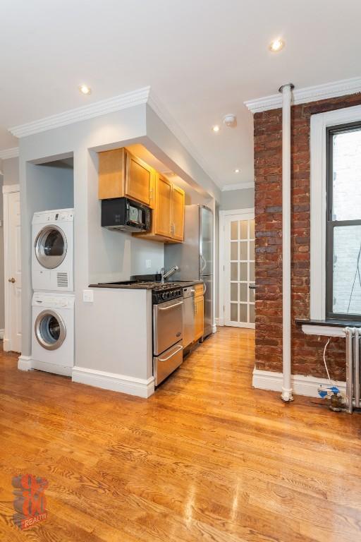 Foto del edificio - 410 E 13th St