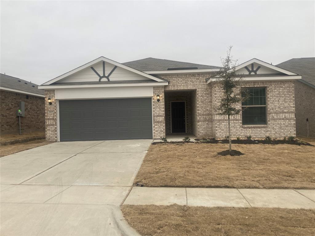 Foto principal - 2029 Delta Downs Dr