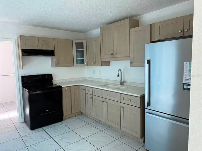 Foto del edificio - 4326 80th St W