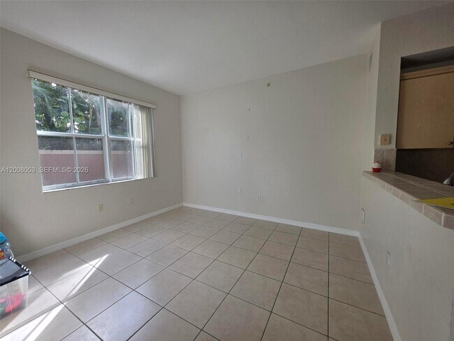 Foto del edificio - 8874 W Flagler St