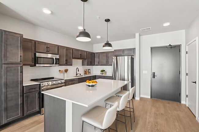 Building Photo - Karrick Apartments