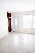 Building Photo - 1300 NW 61st Ave