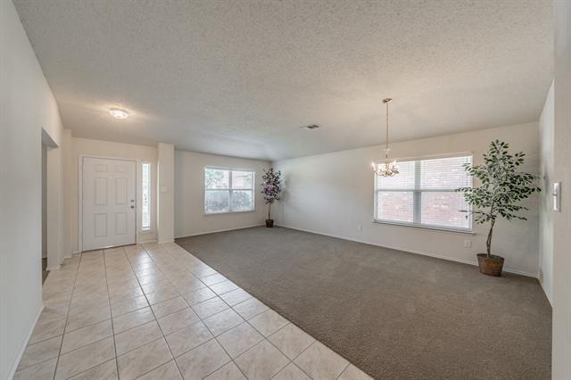 Foto del edificio - 5319 Duval Dr