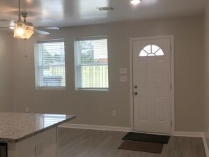 Building Photo - 3833 Belair Rd