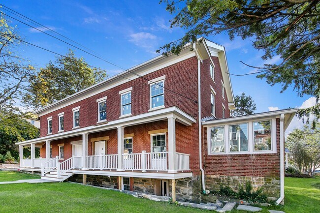 Foto del edificio - 32-34 Washington Avenue - Unit 2