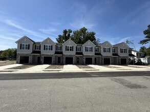Building Photo - 500 S Ryals St