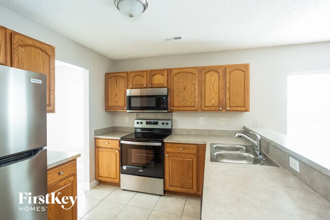 Foto del edificio - 2192 Mallard Pointe Dr