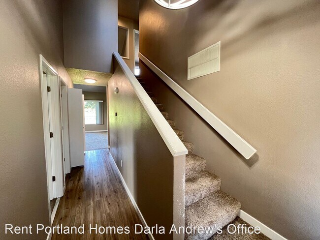 Foto del edificio - 3 br, 2.5 bath House - 20635 NW Lapine Way