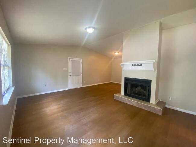 Building Photo - 2 br, 1 bath House - 311 Keith Dr