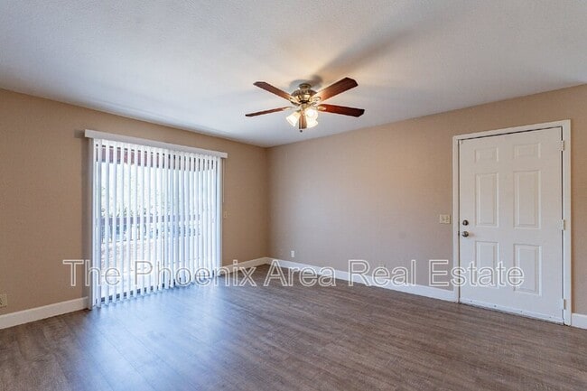 Building Photo - 16657 E Gunsight Dr