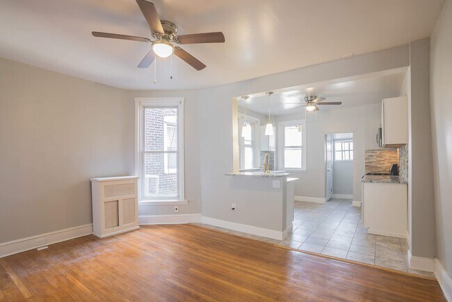 Foto del edificio - 5443 Lebanon Ave