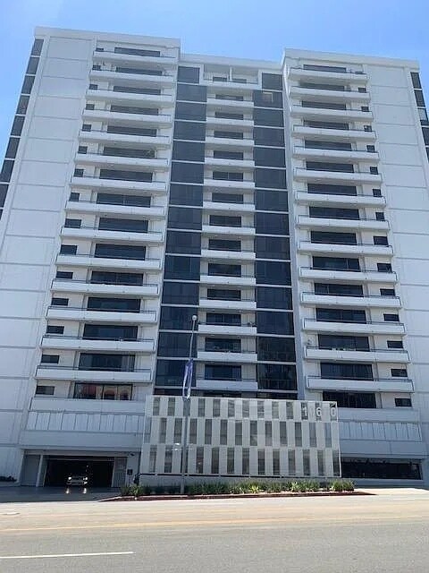 Foto del edificio - 10660 Wilshire Blvd