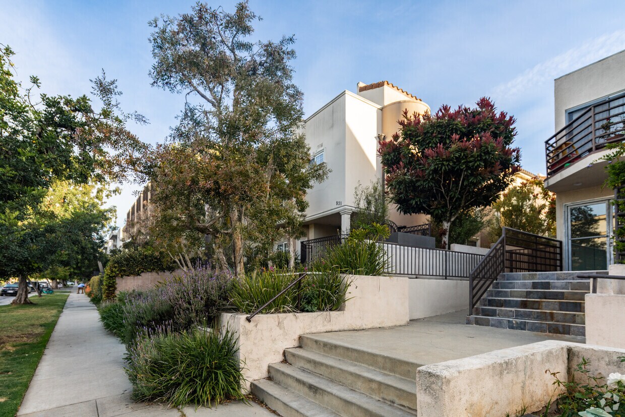 Exterior - Condominiums