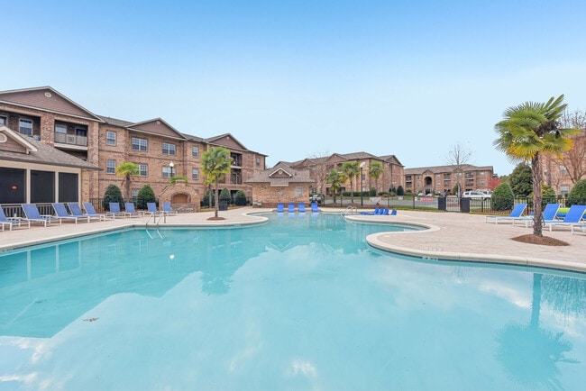 Building Photo - Carastone