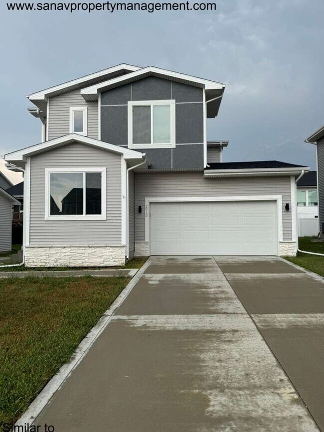 Foto del edificio - Modern 3-Bedroom, 2.5-Bath Home in Prime Norwalk Location