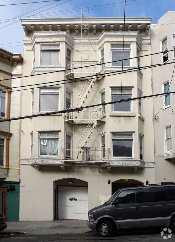 Building Photo - 1427 Larkin St