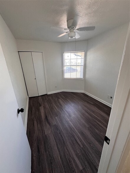 Building Photo - 7512 Independence Dr