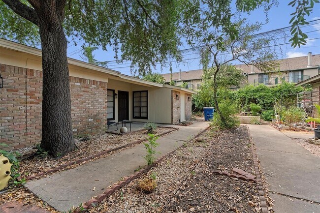 Foto del edificio - 3426 Willowrun Dr