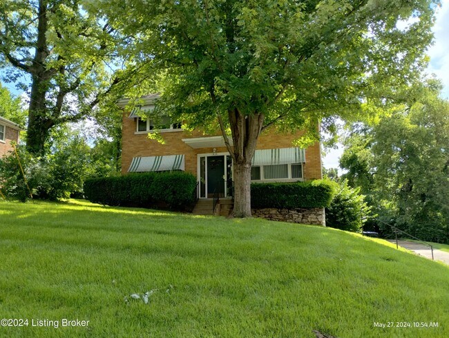 Foto del edificio - 311 Ridgedale Rd