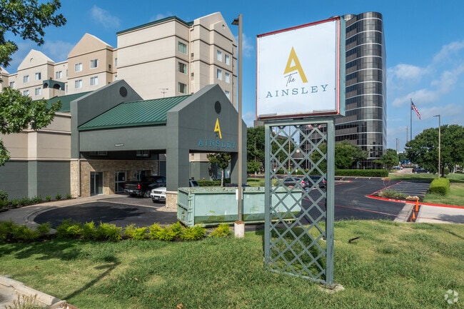 Building Photo - The Ainsley