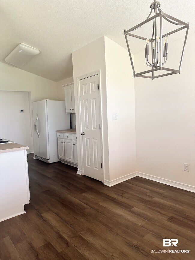 Foto del edificio - 2700 Hampton Park Cir