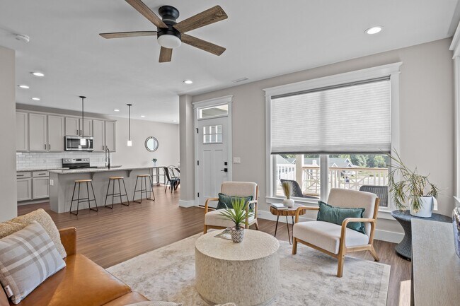 Foto del edificio - 1112 Blueview Dr
