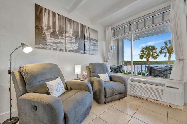 Building Photo - 611 Destiny Dr