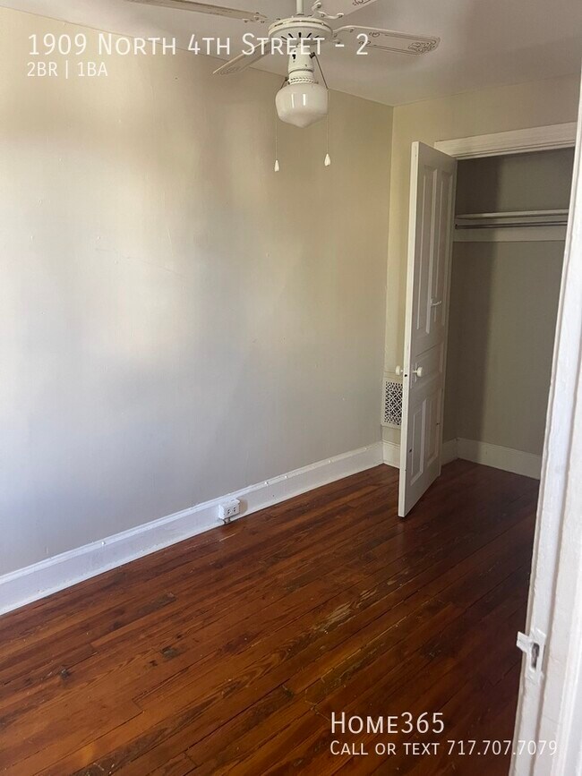 Building Photo - ?? Charming 2 Beds 1 Bath Unit you can't m...