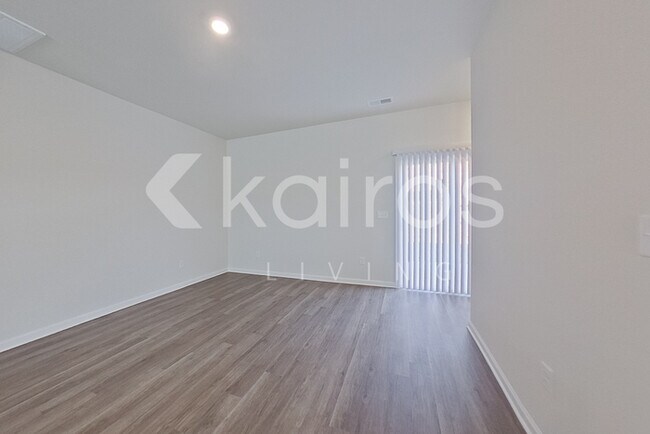 Foto del edificio - 2129 Banyon Cir