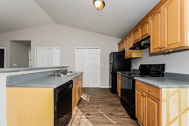 Building Photo - 7022 S Nottingham Rd