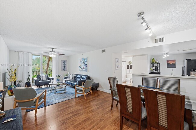 Foto del edificio - 520 SE 5 Ave