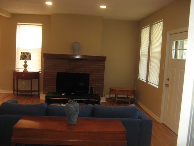 Fotografía del edificio - 5721 Northumberland St