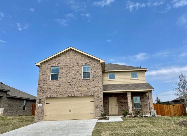 Foto del edificio - 4 Bed 2.5 Bath House For Lease in Sherman, TX!