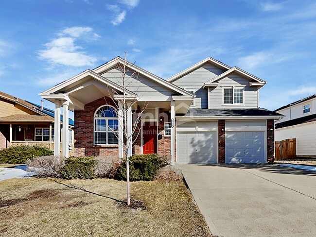 Building Photo - 2320 S Gibralter Way