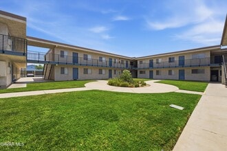 Building Photo - 5036 W Ave L8