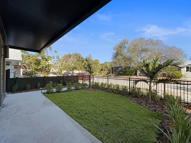 Photo - 340 14th St N Townhome